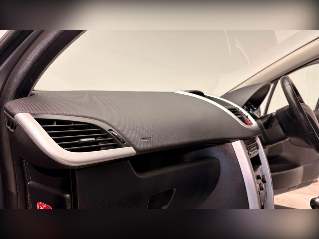 Peugeot 207 1.6 Vti Sport Black #53