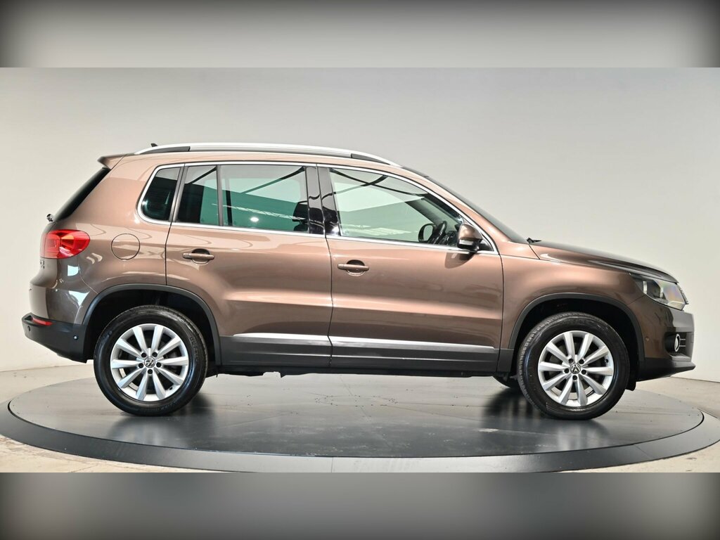 Volkswagen Tiguan 2.0 Tdi Bluemotion Tech Match Dsg 4Wd Euro 5 Ss Grey #4