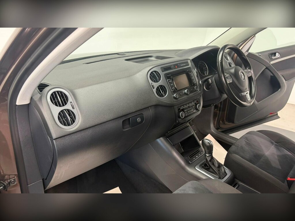 Volkswagen Tiguan 2.0 Tdi Bluemotion Tech Match Dsg 4Wd Euro 5 Ss Grey #44
