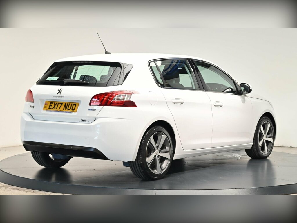 Peugeot 308 1.2 Puretech Allure Euro 6 Ss White #6