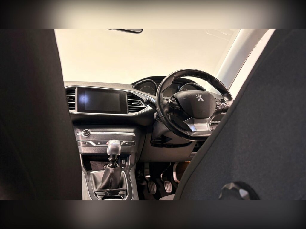 Peugeot 308 Estate 1.2 Puretech Allure Eat Euro 6 Ss 2 Grey #51