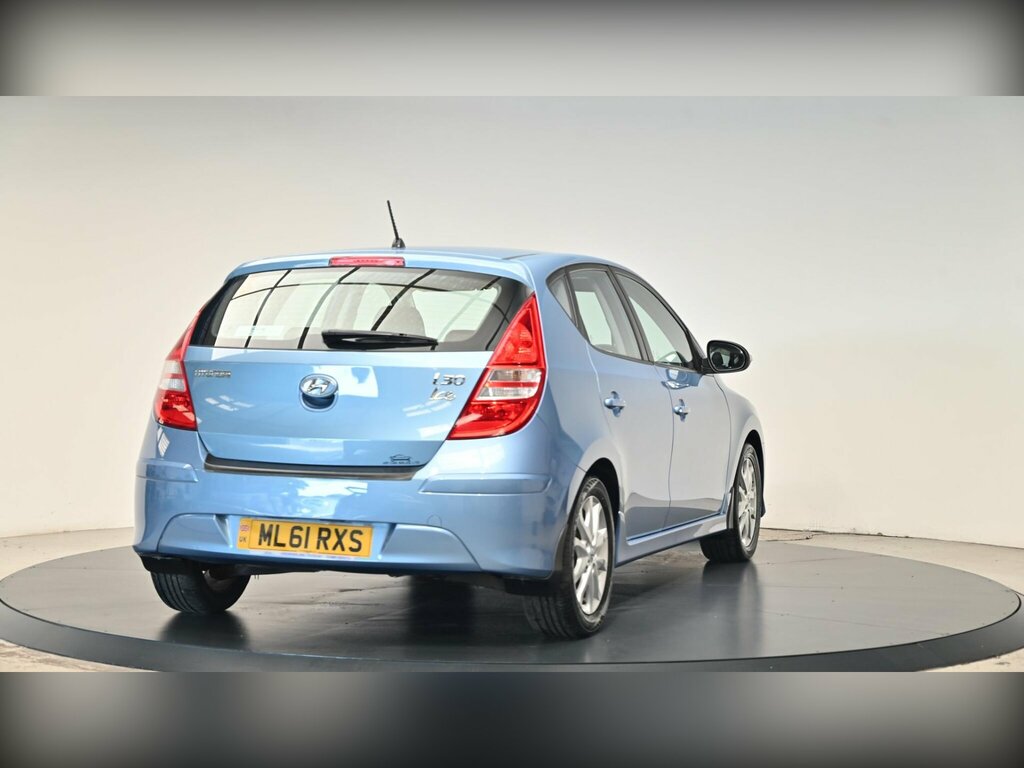 Hyundai I30 1.4 Comfort Estate Euro 5 108 B Silver #19