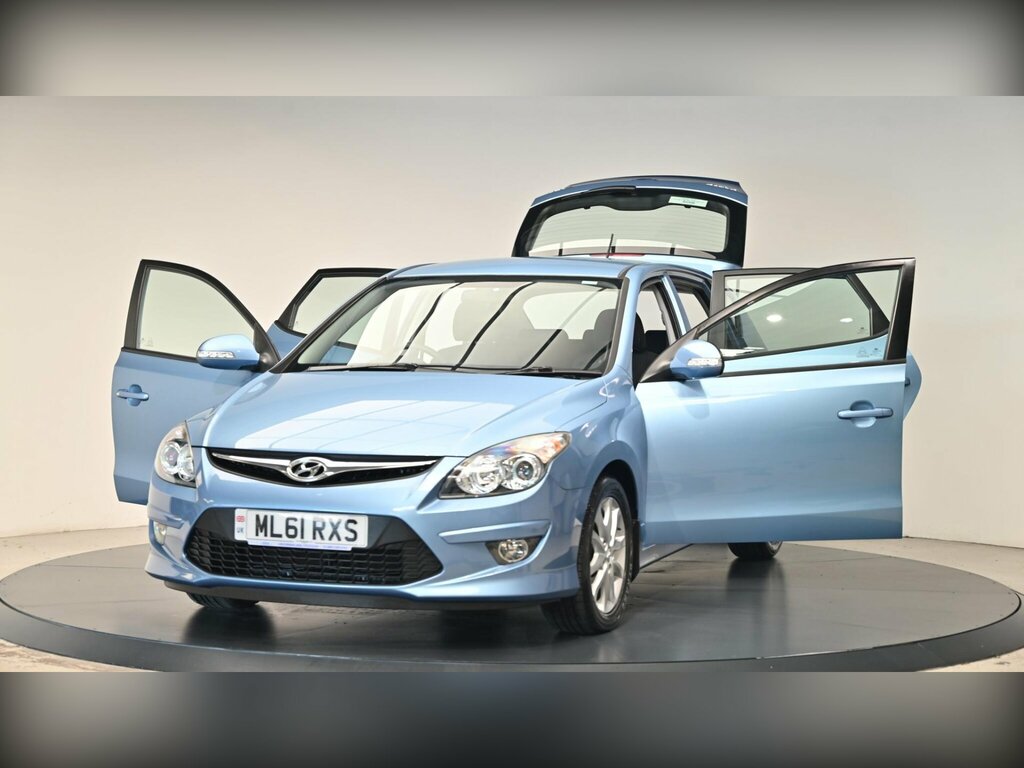 Hyundai I30 1.4 Comfort Estate Euro 5 108 B Silver #28