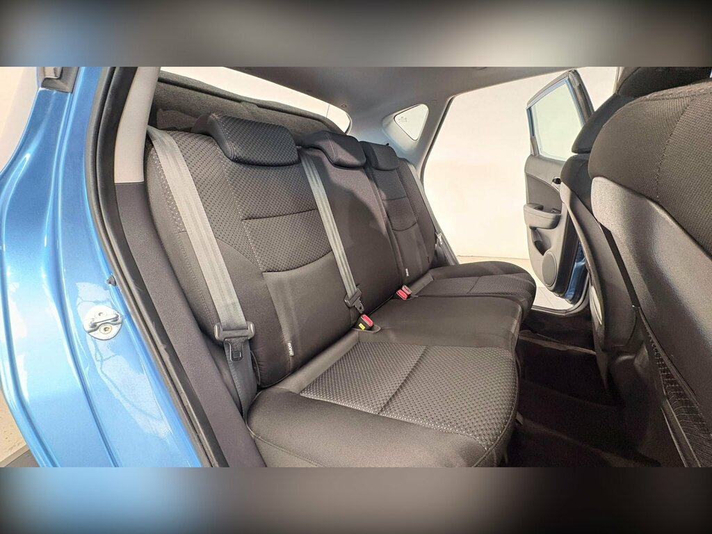 Hyundai I30 1.4 Comfort Estate Euro 5 108 B Silver #60