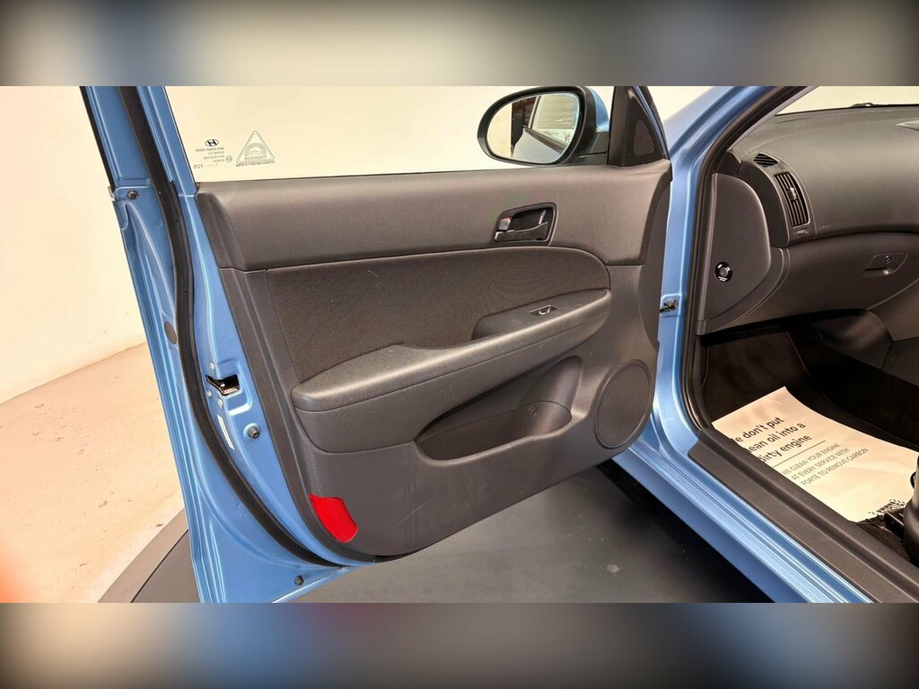 Hyundai I30 1.4 Comfort Estate Euro 5 108 B Silver #48