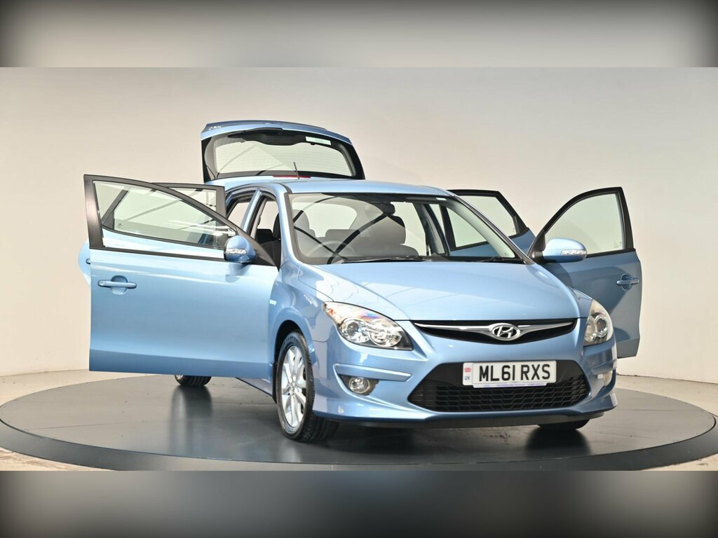 Hyundai I30 1.4 Comfort Estate Euro 5 108 B Silver #26