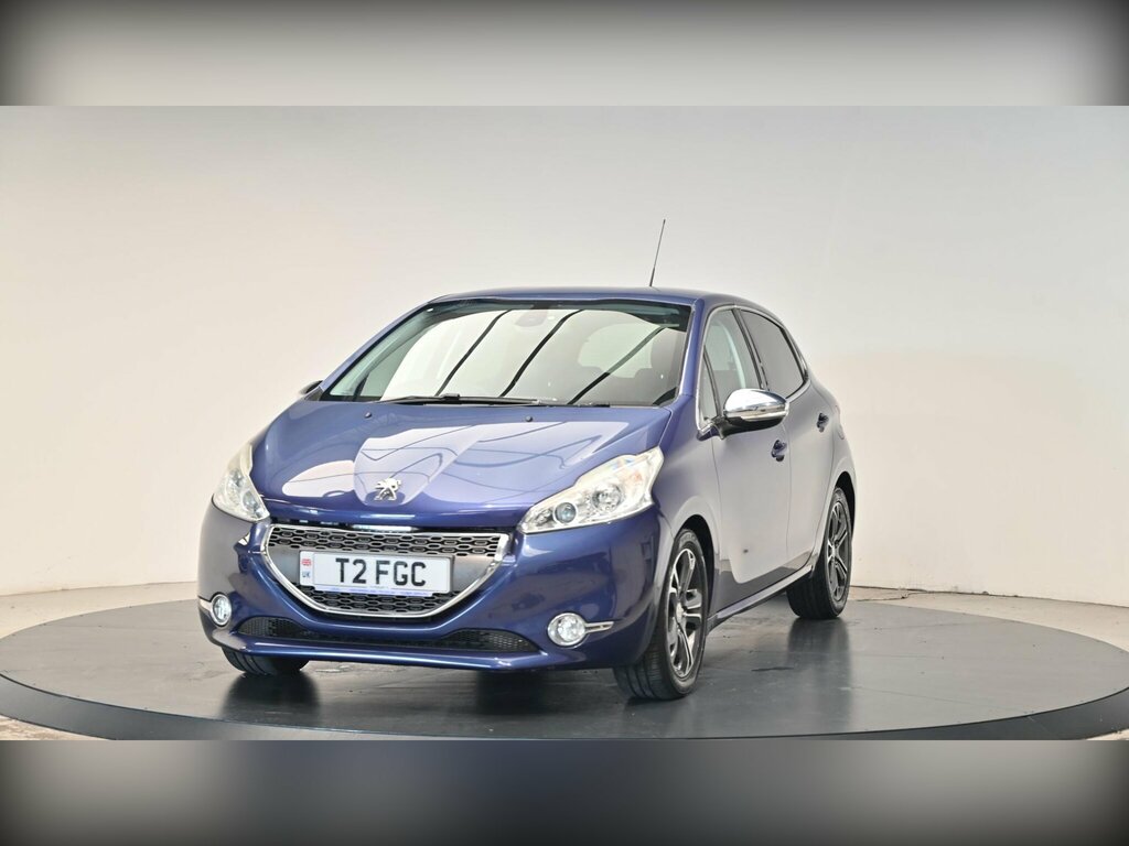 Peugeot 208 1.2 Vti Allure Euro 5 Red #10