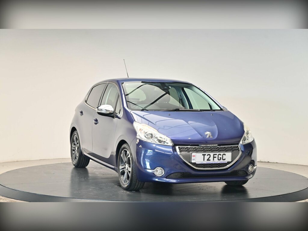 Peugeot 208 1.2 Vti Allure Euro 5 Red #8
