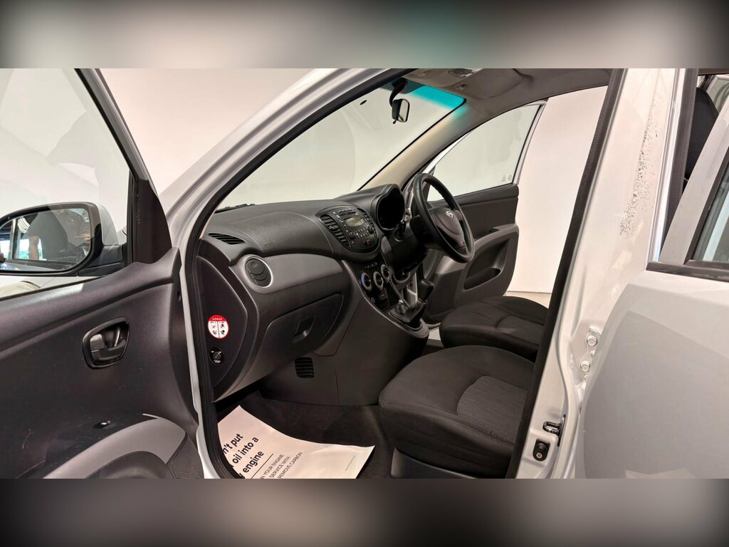 Hyundai I10 I10 Active White #47