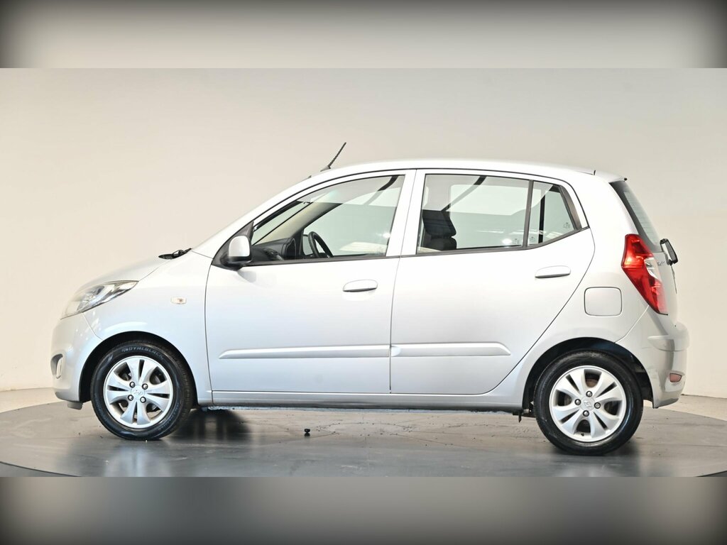 Hyundai I10 I10 Active White #14