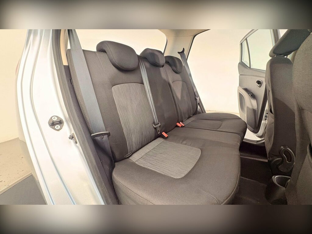 Hyundai I10 I10 Active White #61