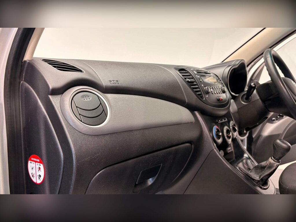 Hyundai I10 I10 Active White #53