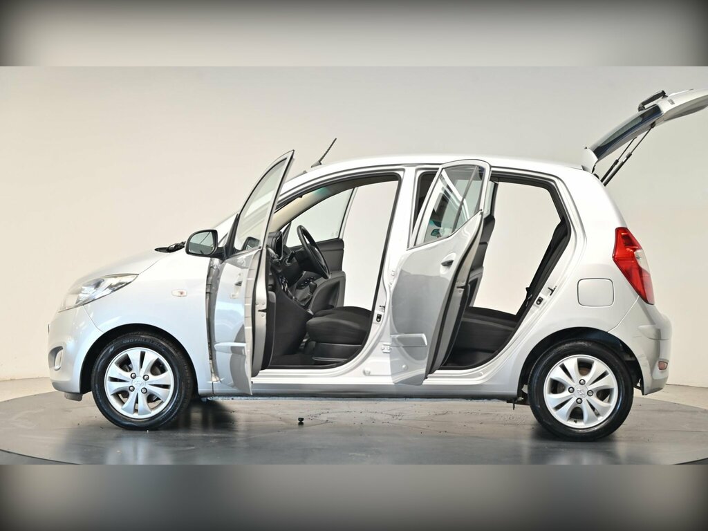Hyundai I10 I10 Active White #32