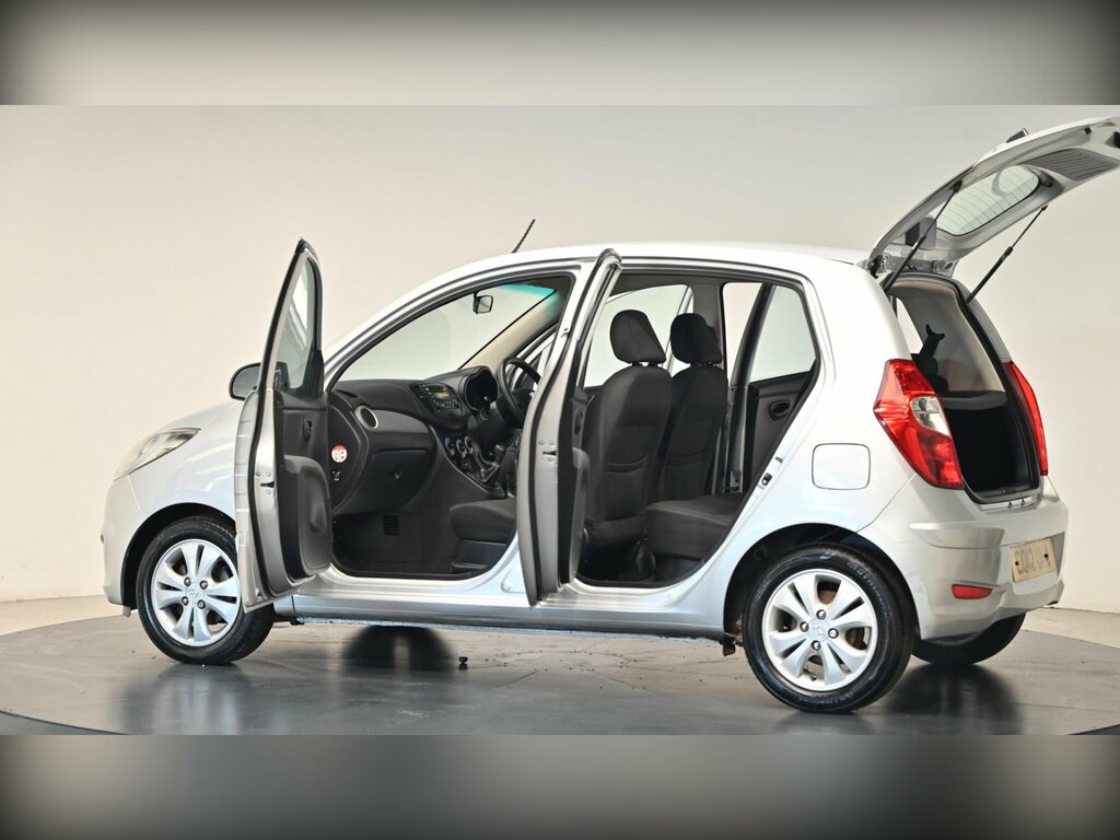 Hyundai I10 I10 Active White #33