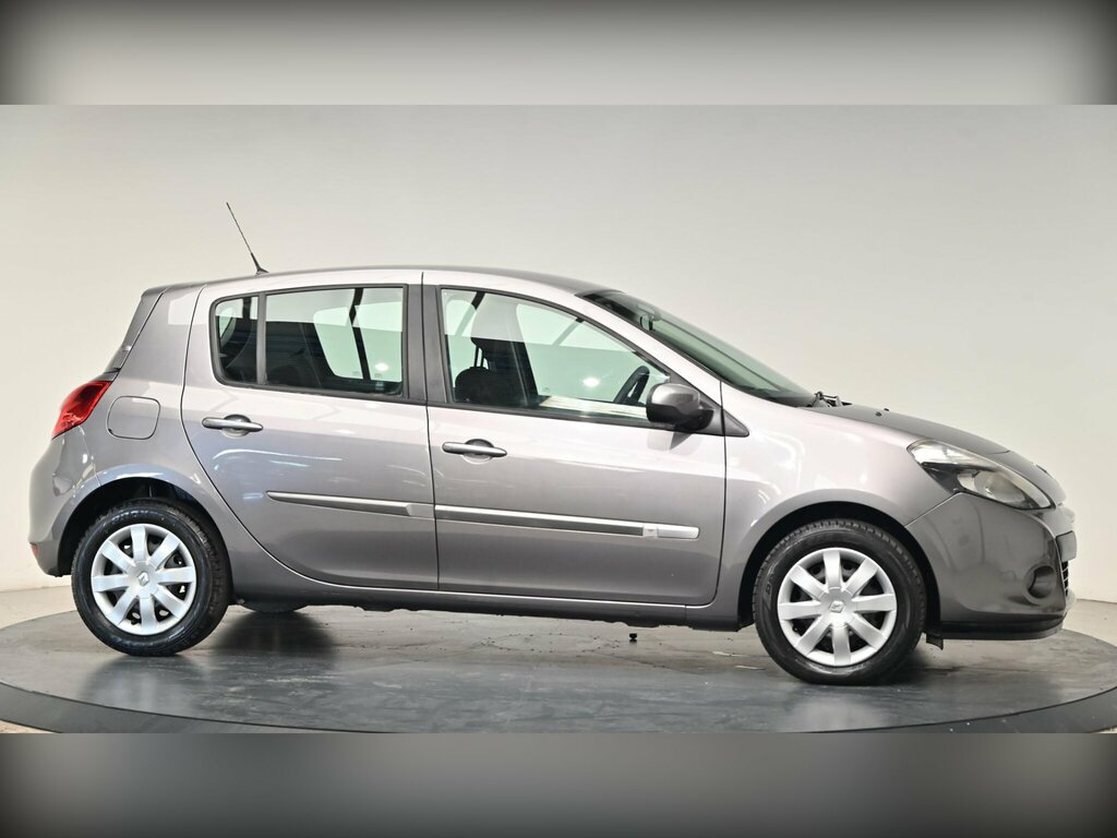 Renault Clio 1.2 Expression Euro 5 White #23