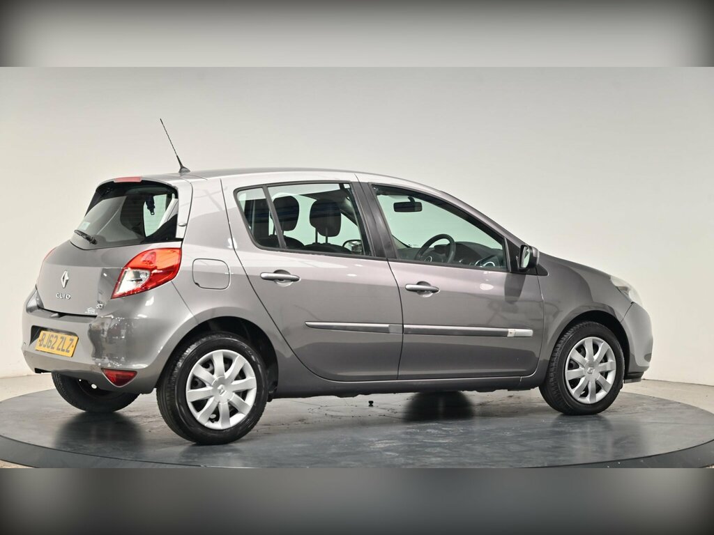 Renault Clio 1.2 Expression Euro 5 White #21