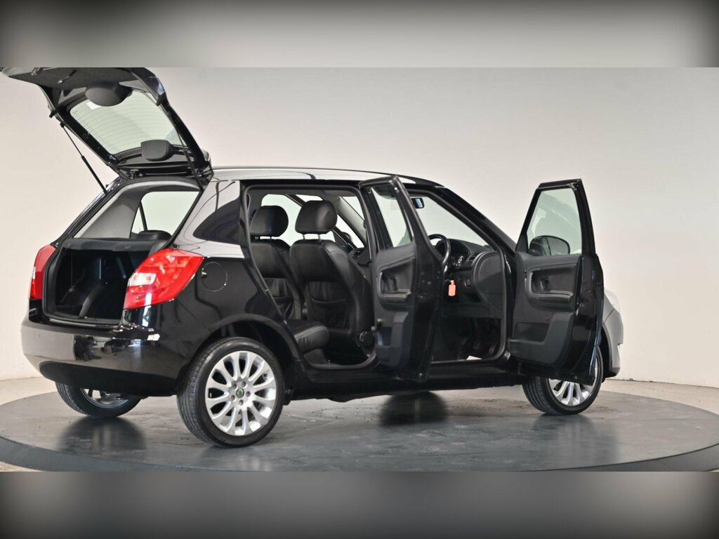 Skoda Fabia Elegance Tsi Dsg Green #39