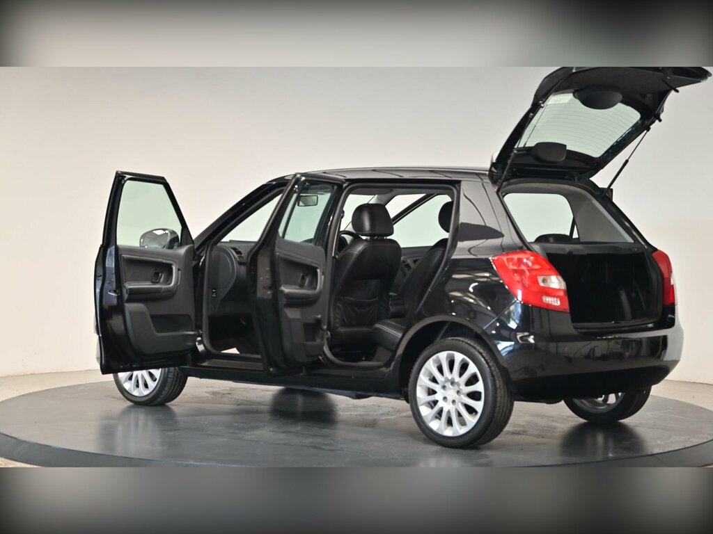 Skoda Fabia Elegance Tsi Dsg Green #34