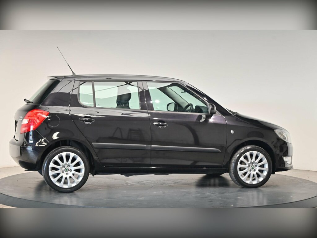 Skoda Fabia Elegance Tsi Dsg Green #22
