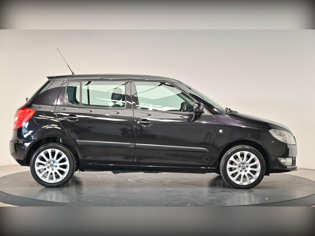 Skoda Fabia 1.2 Tsi Elegance Euro 5 Black #4