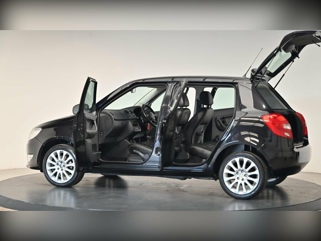 Skoda Fabia Elegance Tsi Dsg Green #33