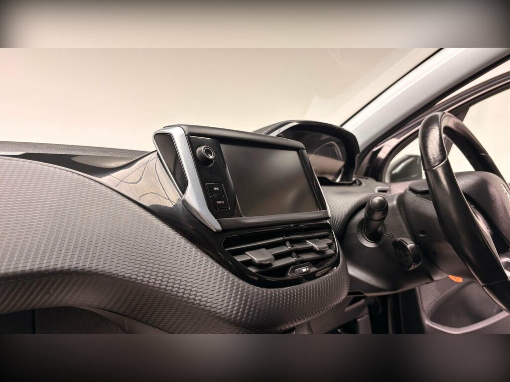 Peugeot 208 Hatchback Silver #54