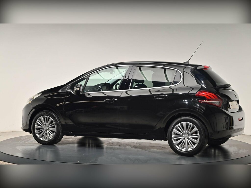 Peugeot 208 Hatchback Silver #15