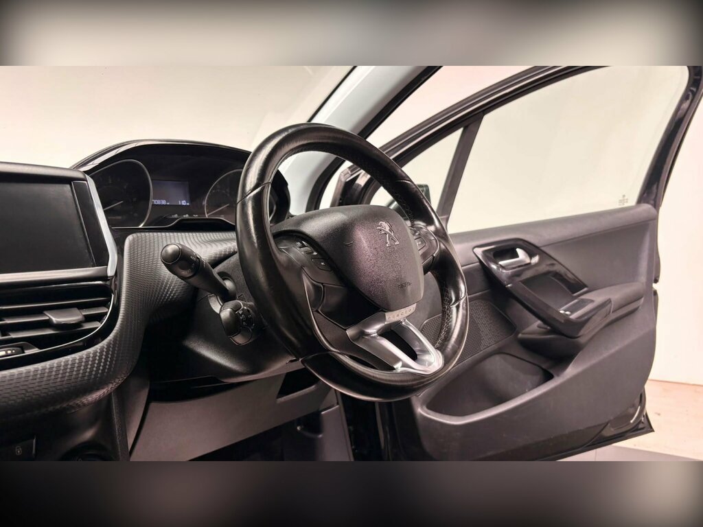 Peugeot 208 Hatchback Silver #55