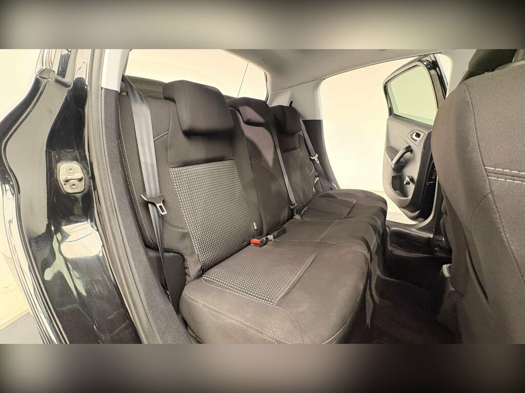 Peugeot 208 Hatchback Silver #61