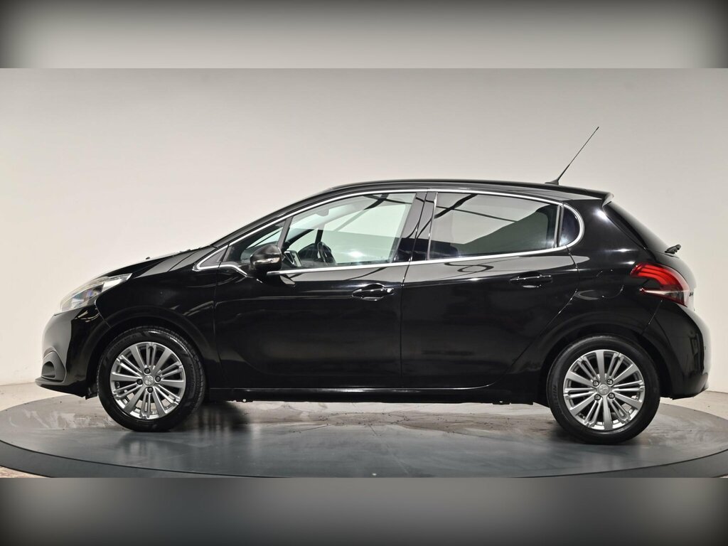 Peugeot 208 Hatchback Silver #14