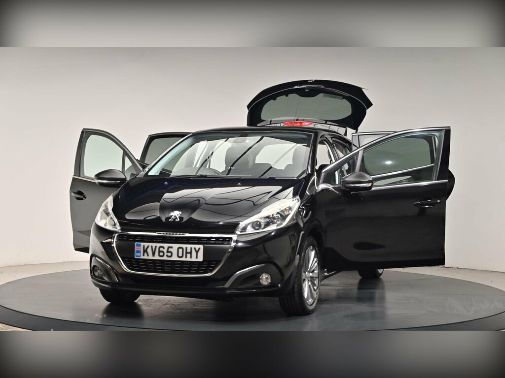 Peugeot 208 Hatchback Silver #28