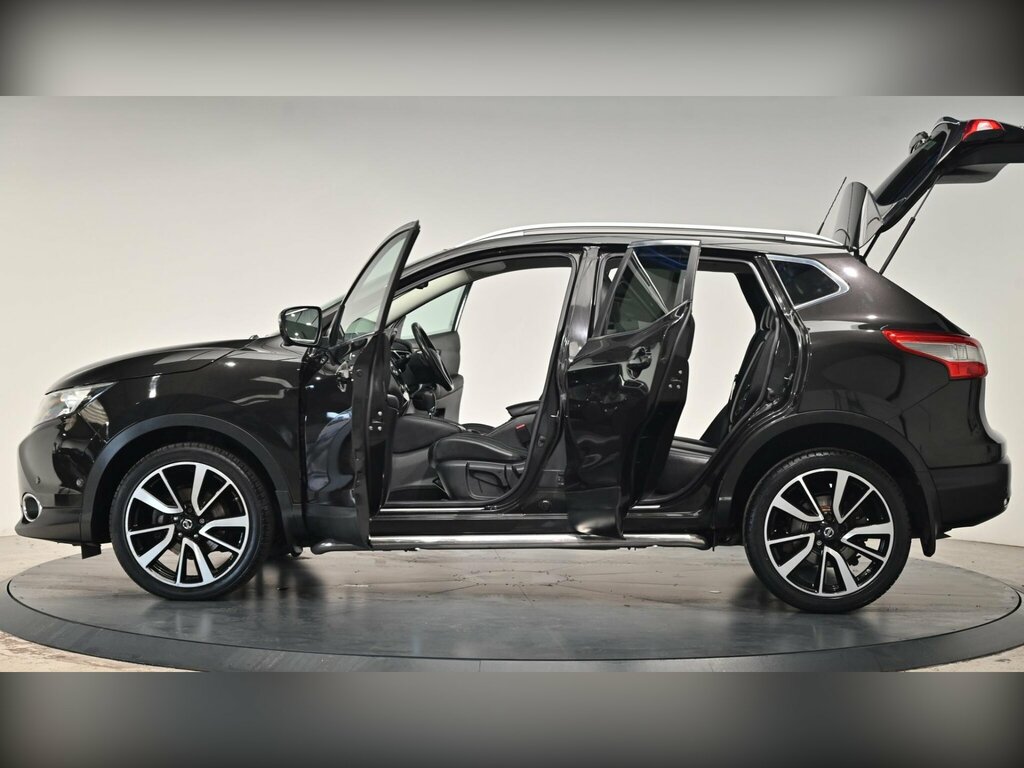 Nissan Qashqai 1.2 Dig-t Tekna Silver #32