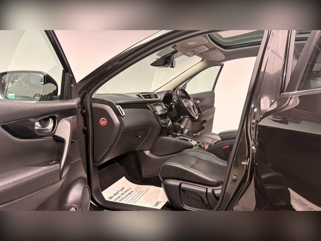 Nissan Qashqai 1.2 Dig-t Tekna Silver #47