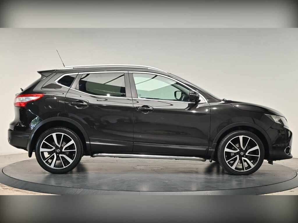 Nissan Qashqai 1.2 Dig-t Tekna Silver #4