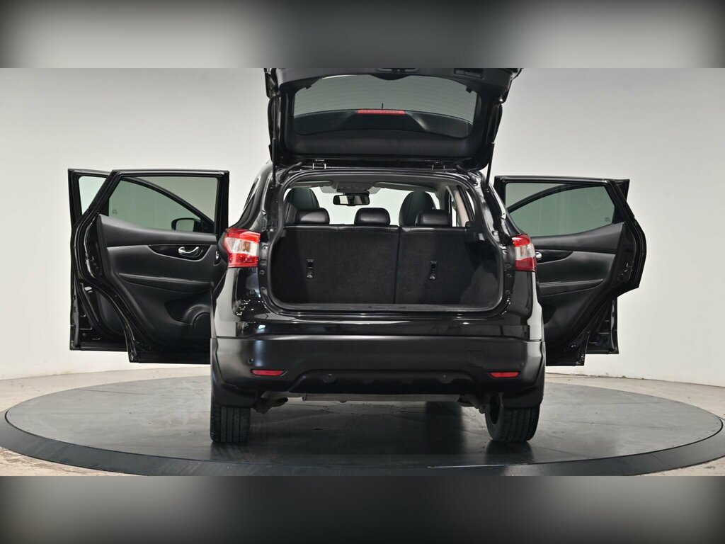 Nissan Qashqai 1.2 Dig-t Tekna Silver #36