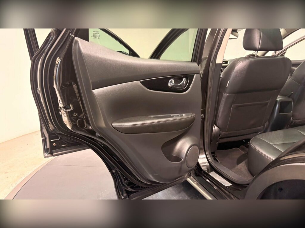Nissan Qashqai 1.2 Dig-t Tekna Silver #50