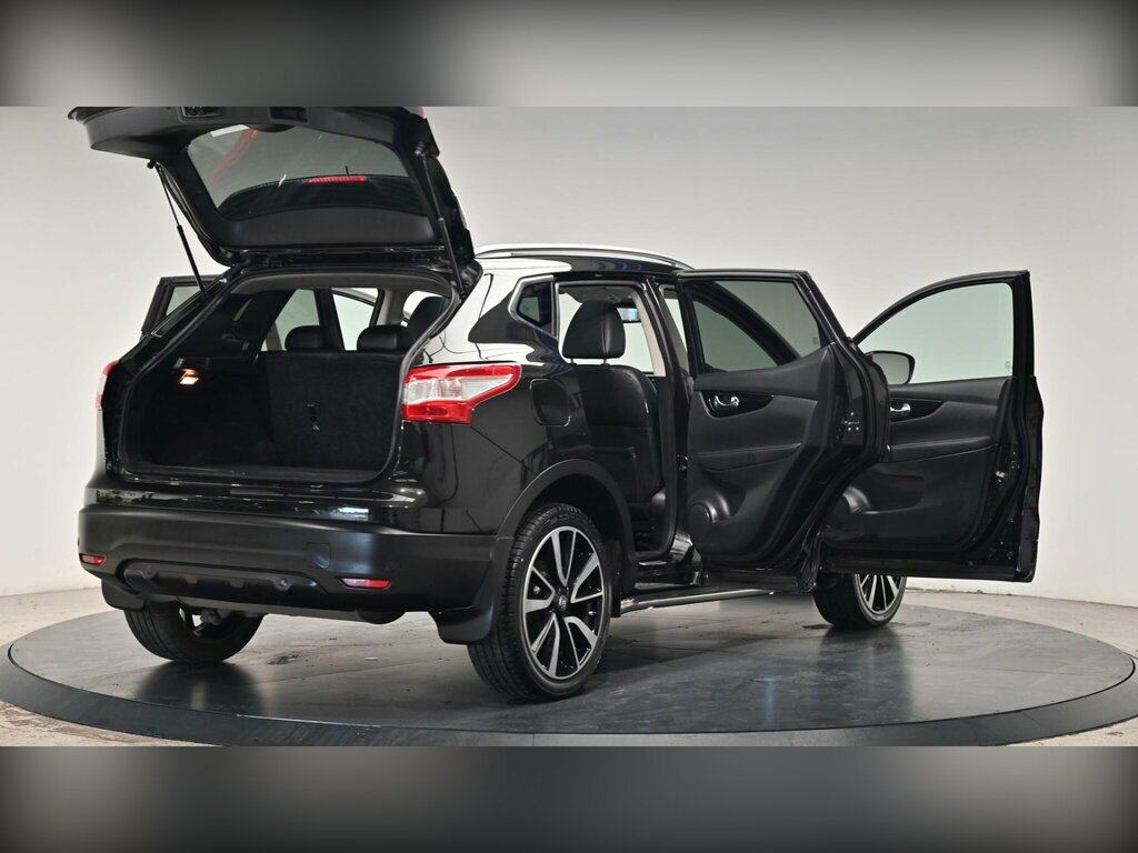 Nissan Qashqai 1.2 Dig-t Tekna Silver #38