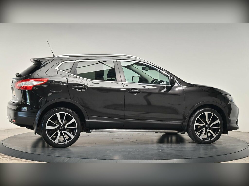 Nissan Qashqai 1.2 Dig-t Tekna Silver #22