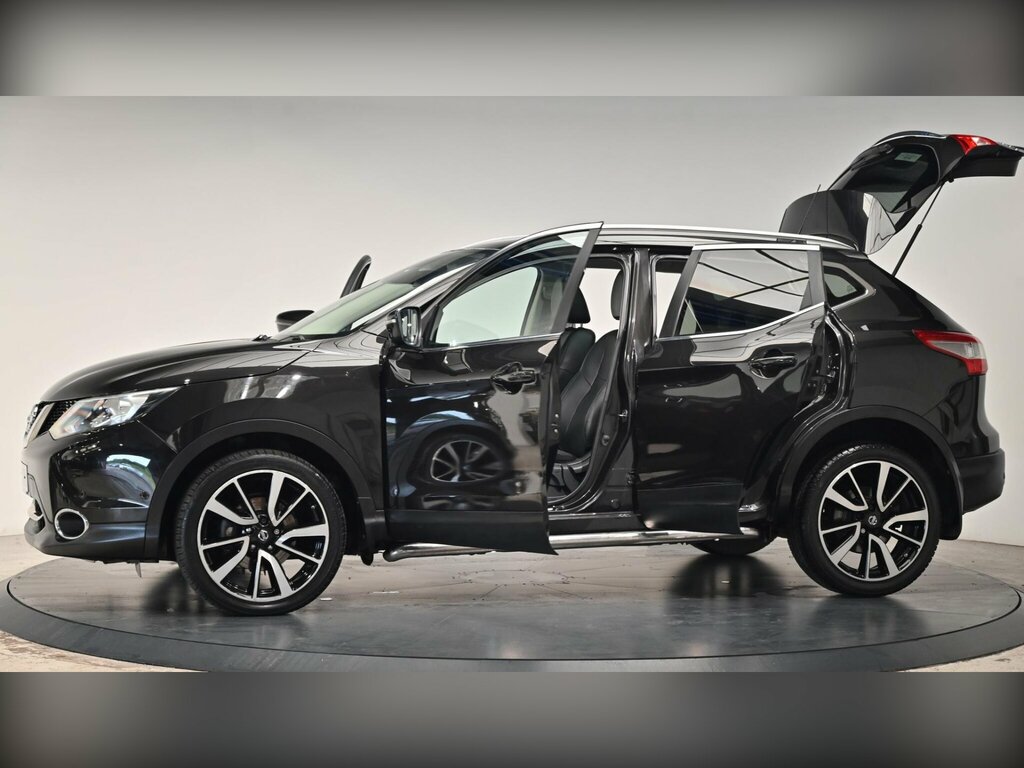 Nissan Qashqai 1.2 Dig-t Tekna Silver #31