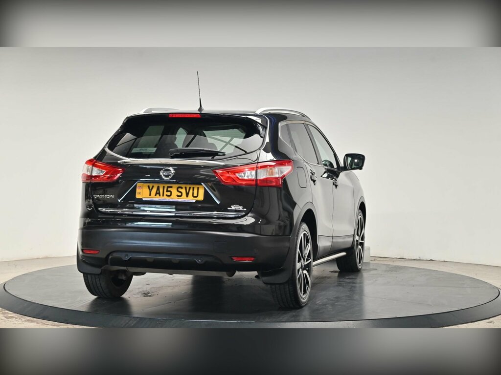 Nissan Qashqai 1.2 Dig-t Tekna Silver #19