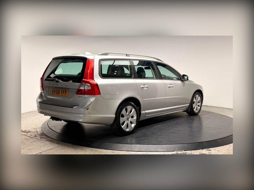 Volvo V70 2.4Td 163Ps Se Lux Red #11