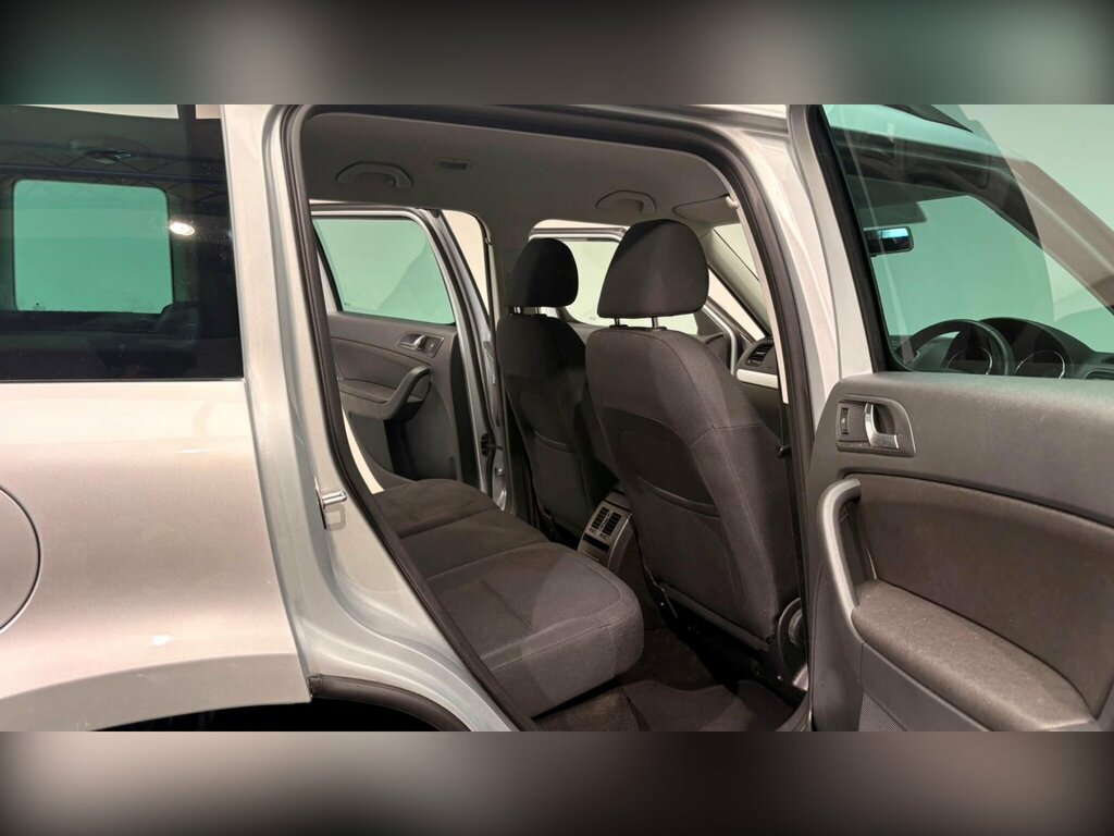 Skoda Yeti 1.2 Tsi Se 5-Dr Blue #45