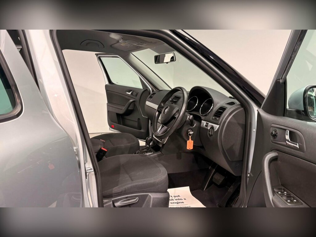 Skoda Yeti 1.2 Tsi Se 5-Dr Blue #43