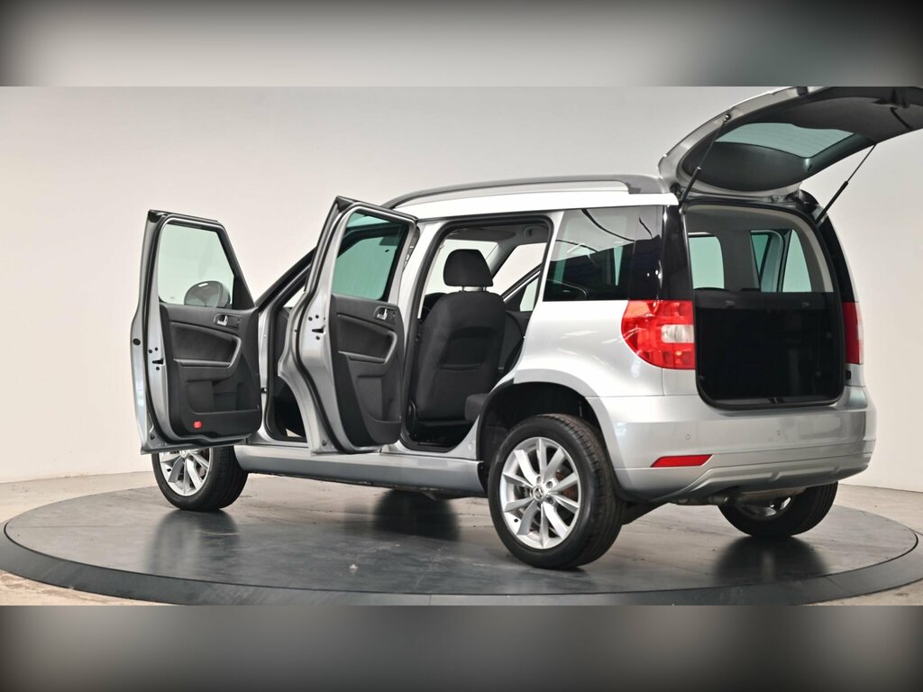 Skoda Yeti 1.2 Tsi Se 5-Dr Blue #34