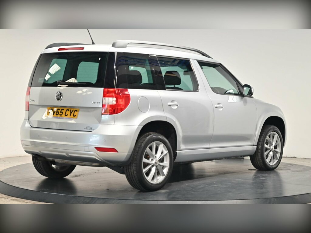 Skoda Yeti 1.2 Tsi Se Dsg Euro 6 Ss Silver #6
