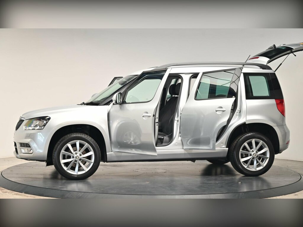 Skoda Yeti 1.2 Tsi Se 5-Dr Blue #31