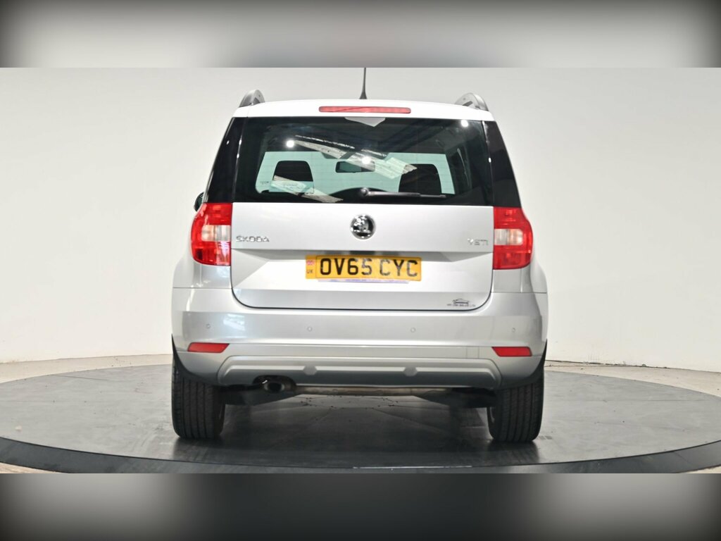 Skoda Yeti 1.2 Tsi Se Dsg Euro 6 Ss Silver #5
