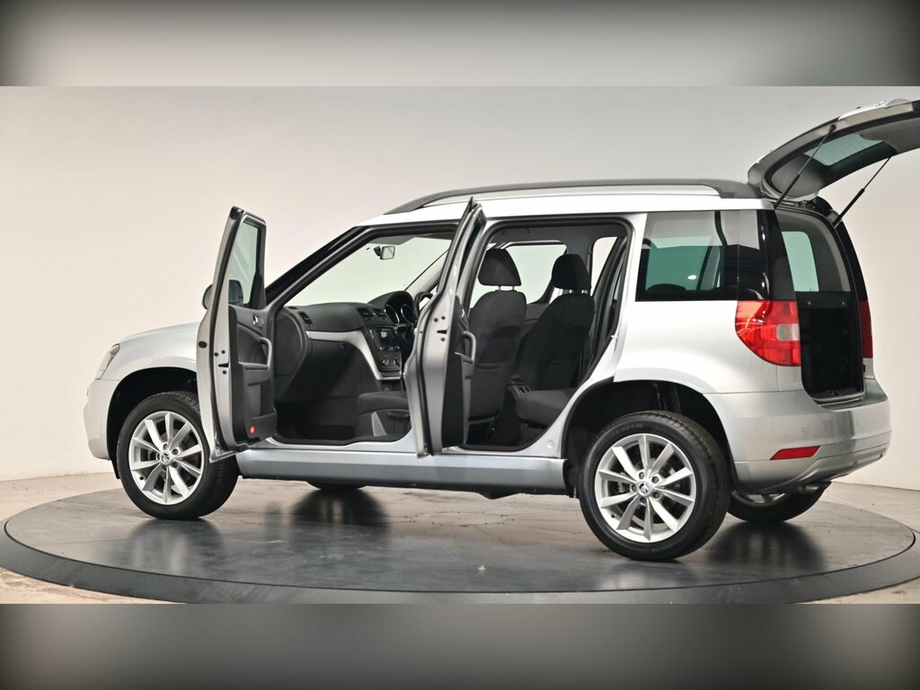 Skoda Yeti 1.2 Tsi Se 5-Dr Blue #33