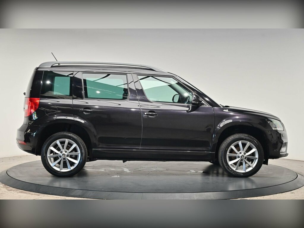Skoda Yeti 1.2 Tsi Se Dsg Euro 5 Black #4