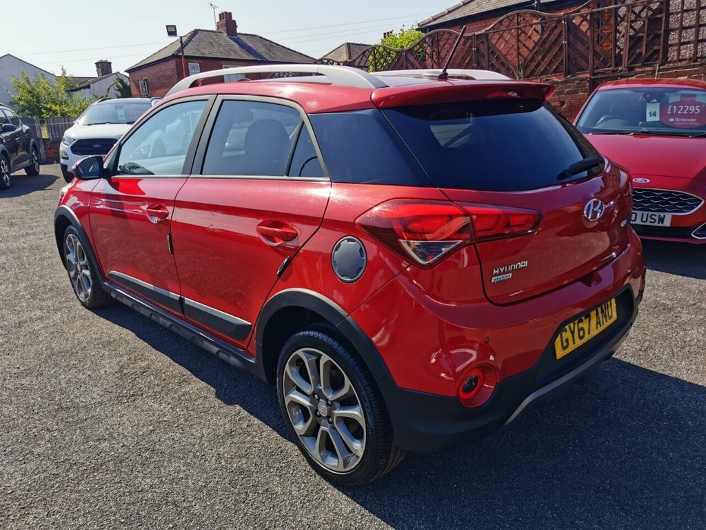 Hyundai I20 1L Active Red #4